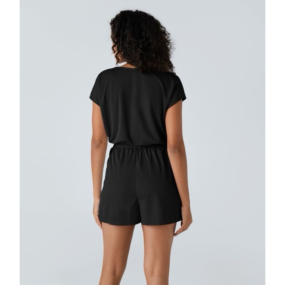 Halara V Neck Short Sleeve Pocket Waffle Casual Romper Black Medium NEW‎ - Picture 2 of 13